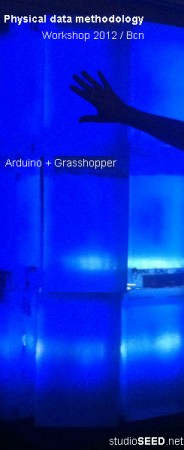 Arduino + Grasshopper Geometrías adaptativas Es un taller donde se enseña y explora la metodología para obtener datos del contexto, ordenarlos, almacenarlos y usarlos para generar diseños generativos. Dentro del marco de...