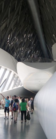 Methodology & Analysis complex geometry for construction Year: 2008 Customer: OPERSIS Project description: Support for complex geometries Desarrollo de metodología, scripting y asistencia técnica en obra para la optimización, prefabricación y construcción de...